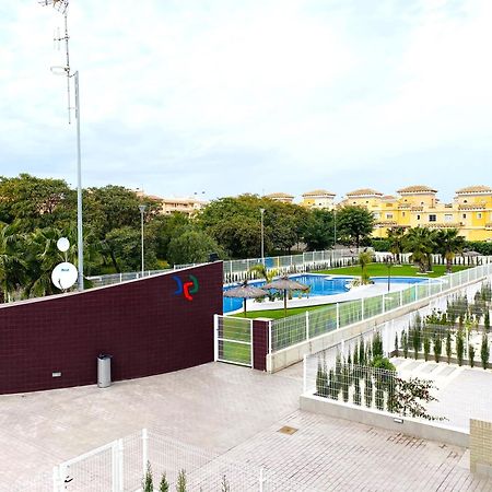 La Isla- Moderno Apartamento cerca del Mar Torrevieja Exterior foto
